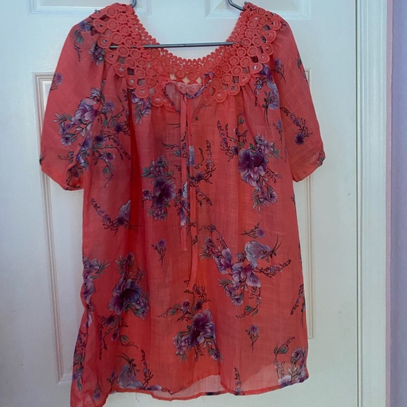 Floral Blouse - Picture 1 of 2